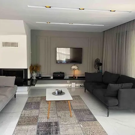 Izmir Villa *
